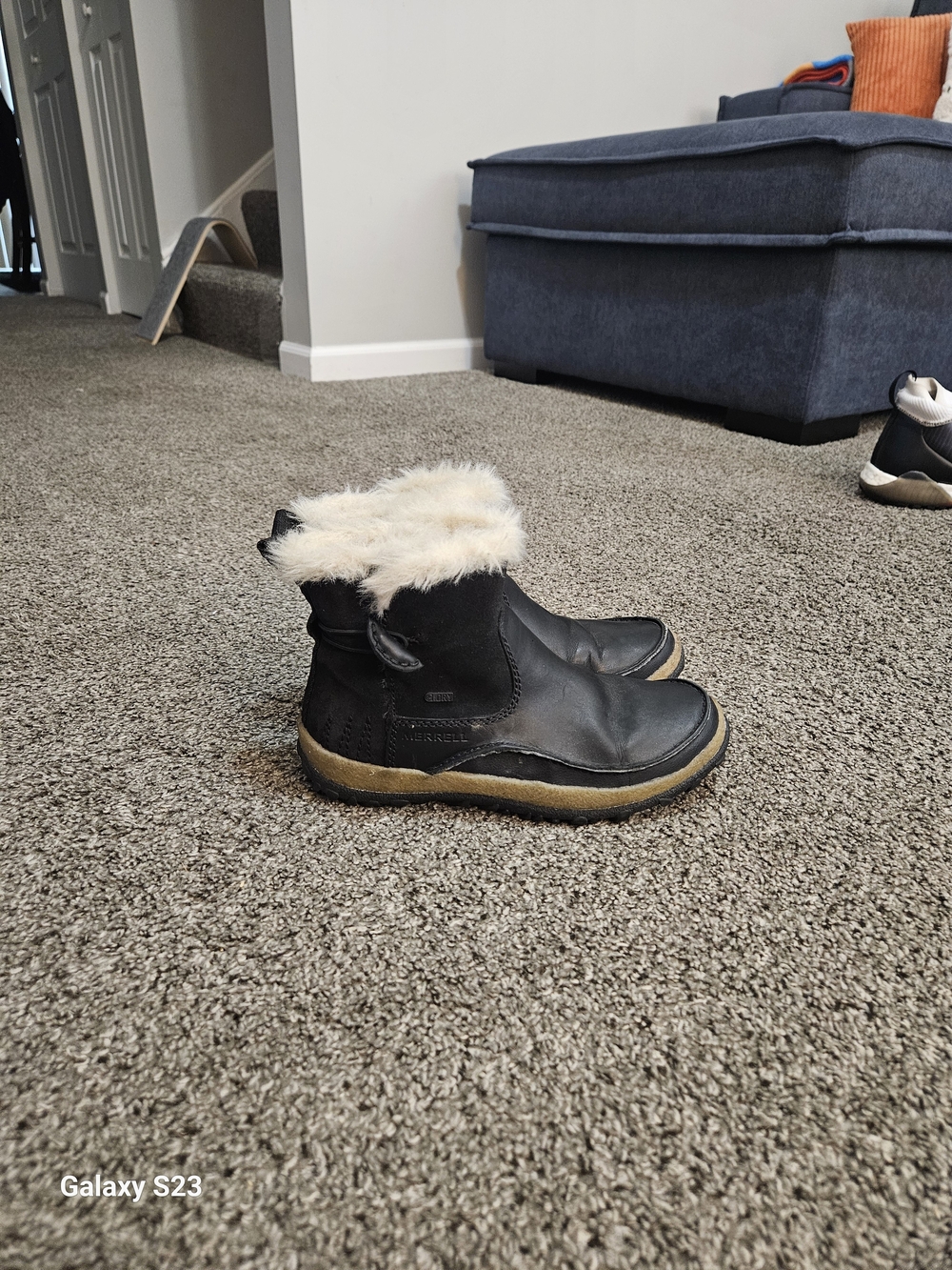 Merrell Women’s Tremblant Mid Polar Waterproof Black Faux Fur Winter Boots Sz 6